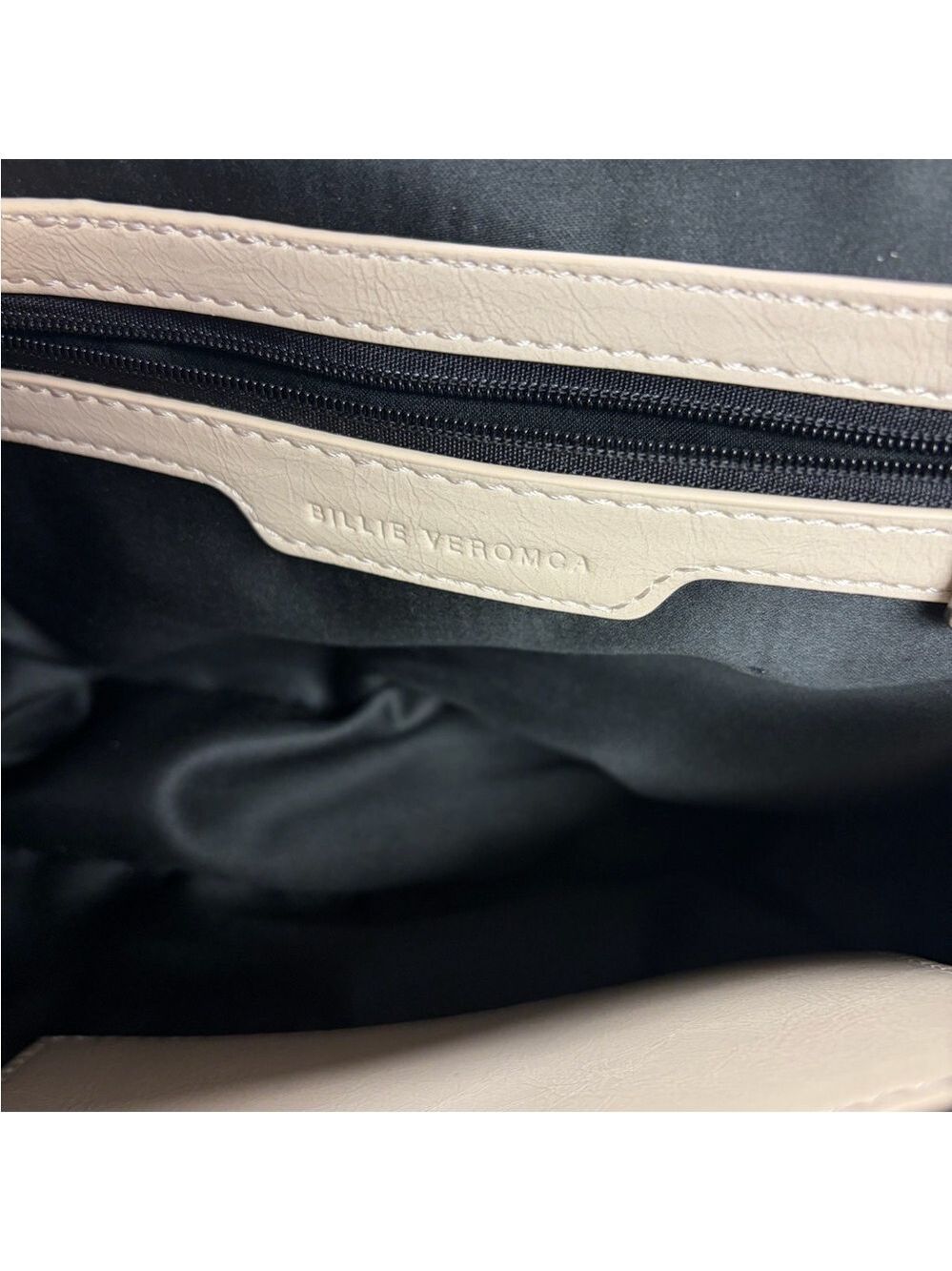 Billie Veromoa Elegant Off White Vegan Leather Satchel Bag with Silver Chain - Picture 5 of 8